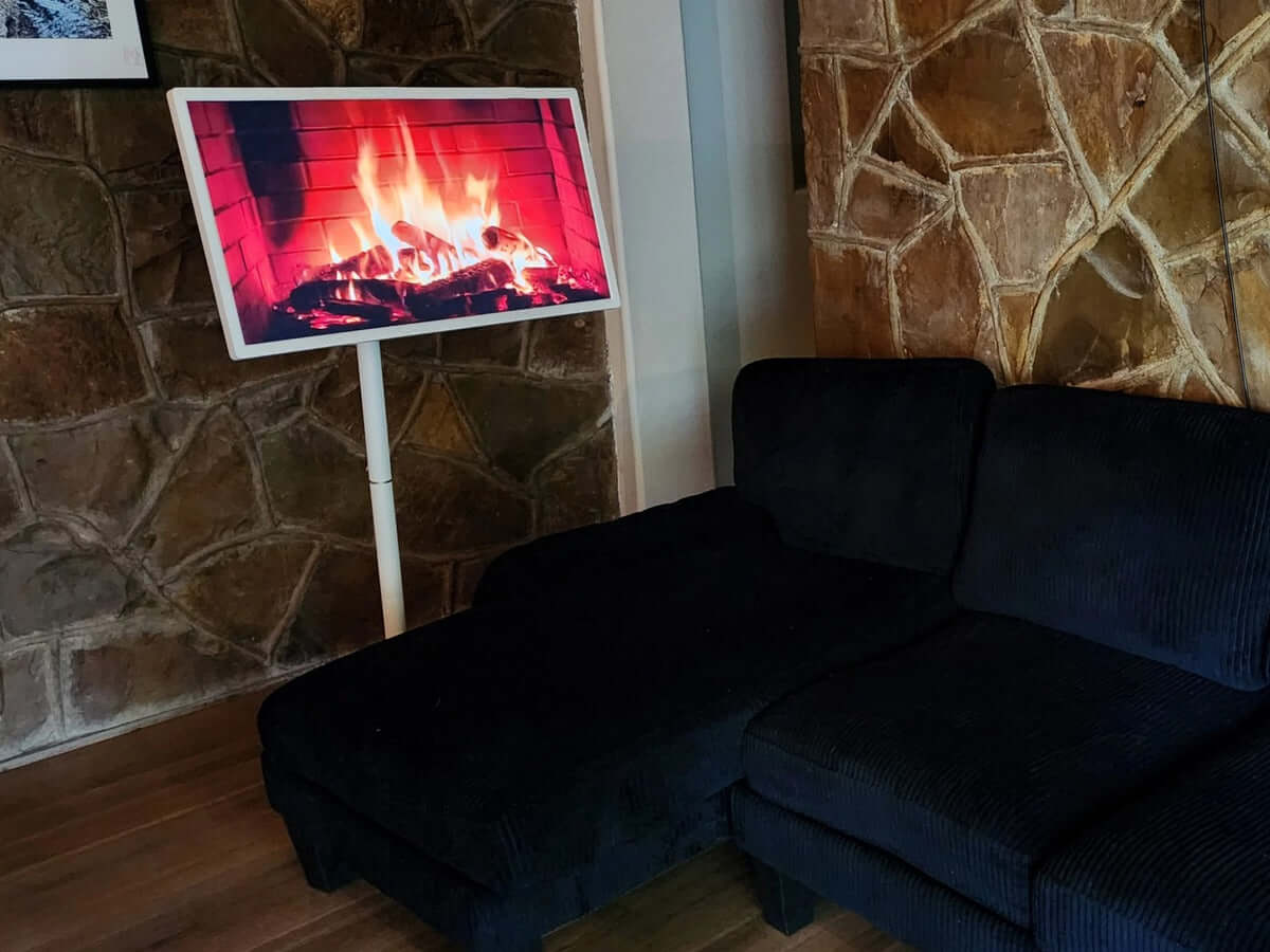More Than a TV: Apolosign 32-Inch 4K Portable Smart TV Review
