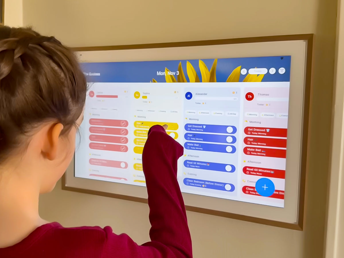 How a Busy Homeschool Family Manages 13 Schedules—Without the Chaos