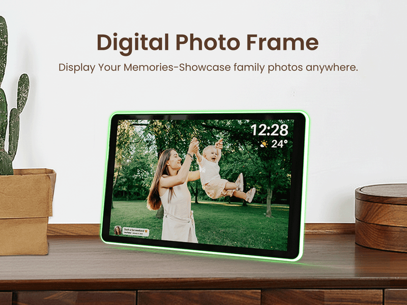 Bridging the Distance: How Instant Photo Sharing Strengthens Family Bonds This New Year