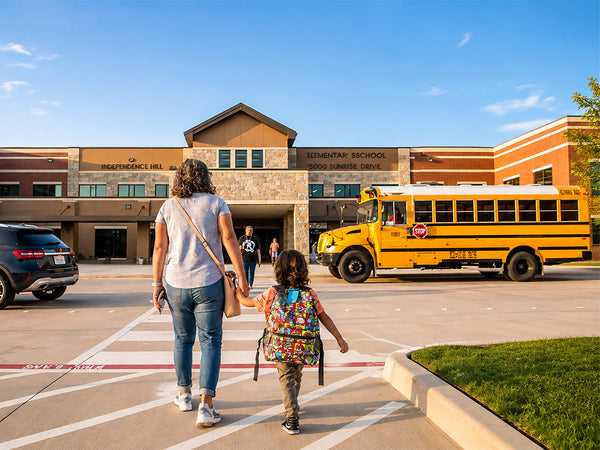 Back-to-School Anxiety in Kids: 6 Simple Ways to Make the First Day Easier
