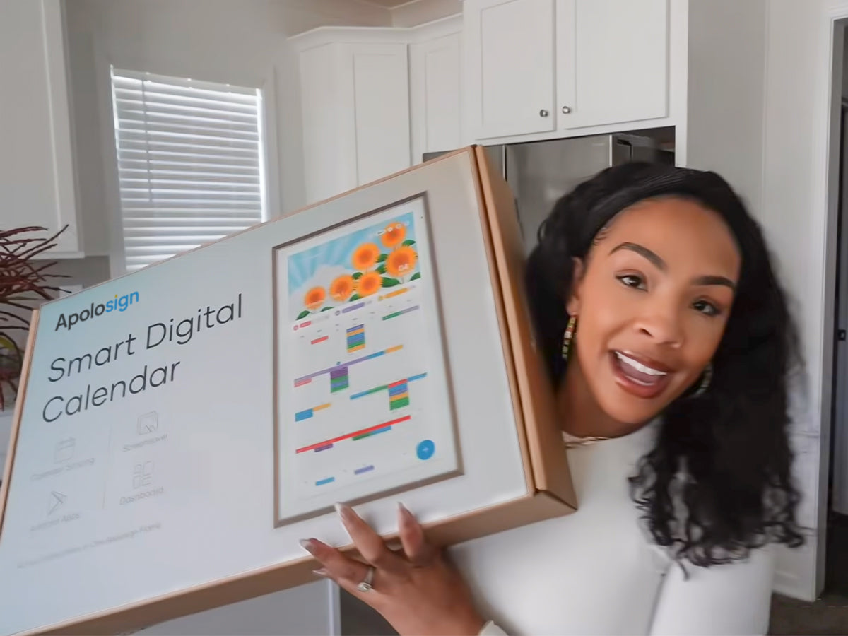 From Chaos to Clarity: @Domonique Robinson Reviews Apolosign Digital Calendar