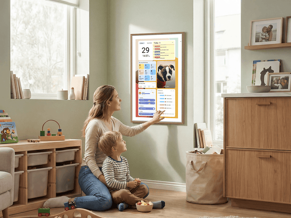 Bring Family Memories Into Everyday Life With Apolosign Digital Calendar
